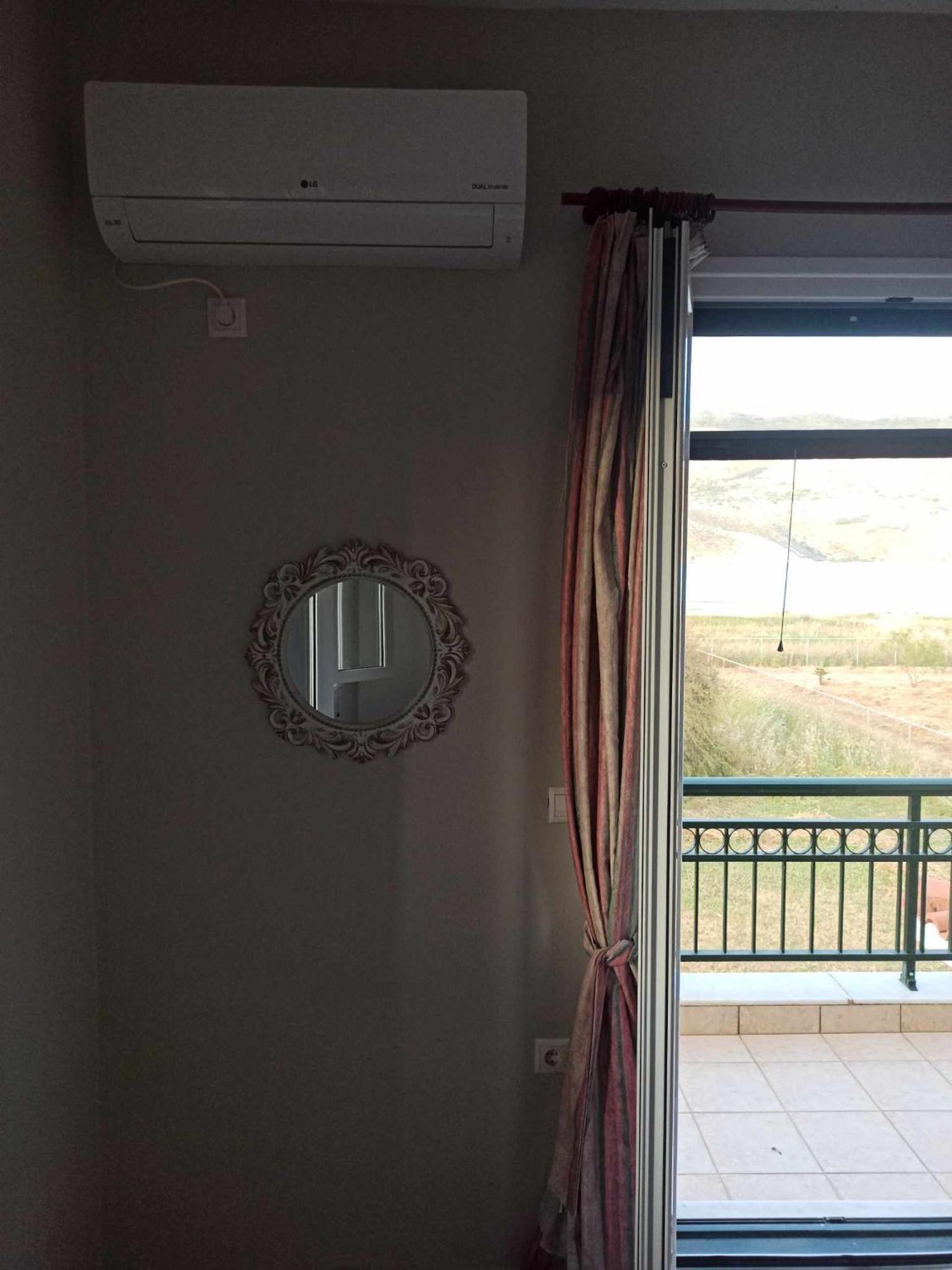 Villa Rania: Ευάερη Βίλα Με Θέα Τη Θάλασσα 릭수리 외부 사진